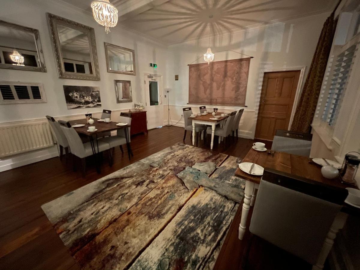 샌즈엔드 The Woodlands B&B 외부 사진